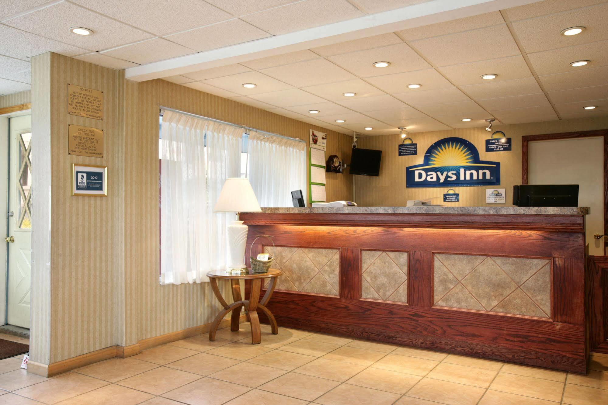 Days Inn By Wyndham Tannersville Interno foto